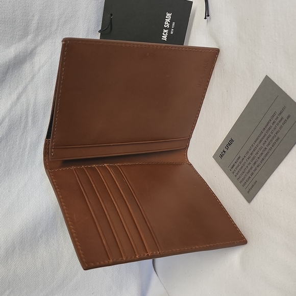JACK SPADE PASSPORT WALLET W6RU0272 610 LEATHER TABACO 226 - Picture 5 of 15